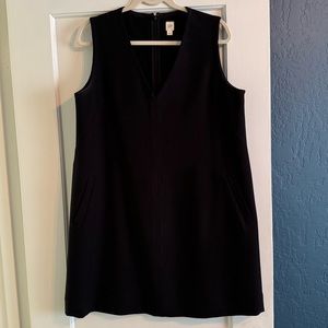 Gap V-neck shift dress